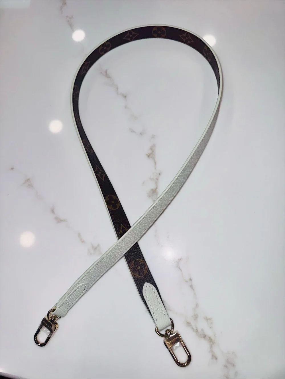 LV Monogram & mint strap NEW 40” W/COA